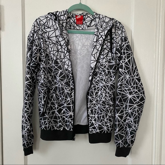 Nike geometric windrunner jacket - Picture 11 of 13